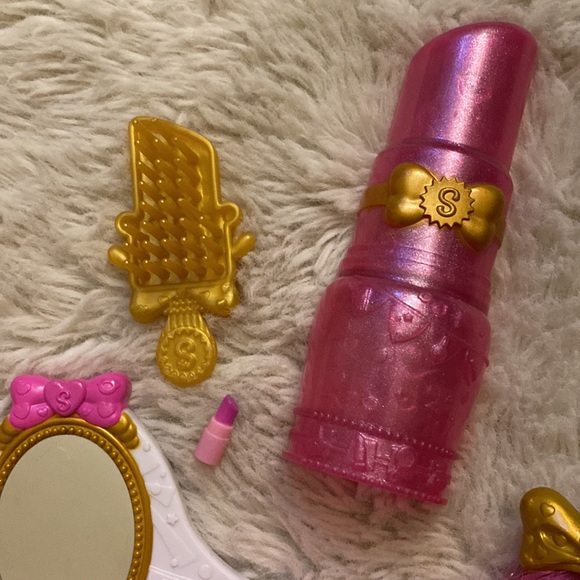 Shopkins Shoppies Shoppie Doll Lippy Lulu’s beauty boutique - Picture 6 of 6